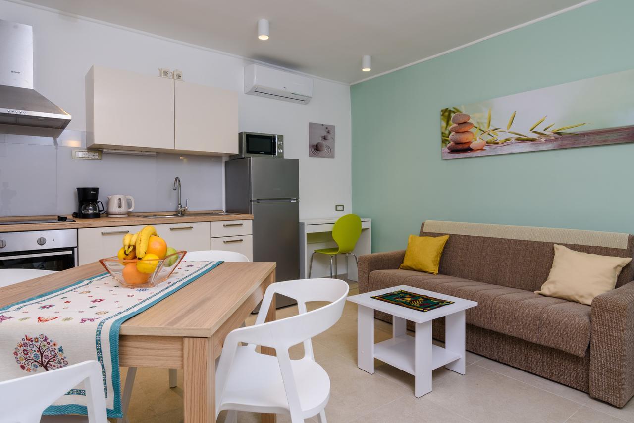 Apartmani Marko I Ana Marina Dış mekan fotoğraf