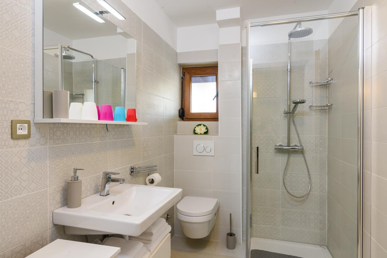 Apartmani Marko I Ana Marina Dış mekan fotoğraf