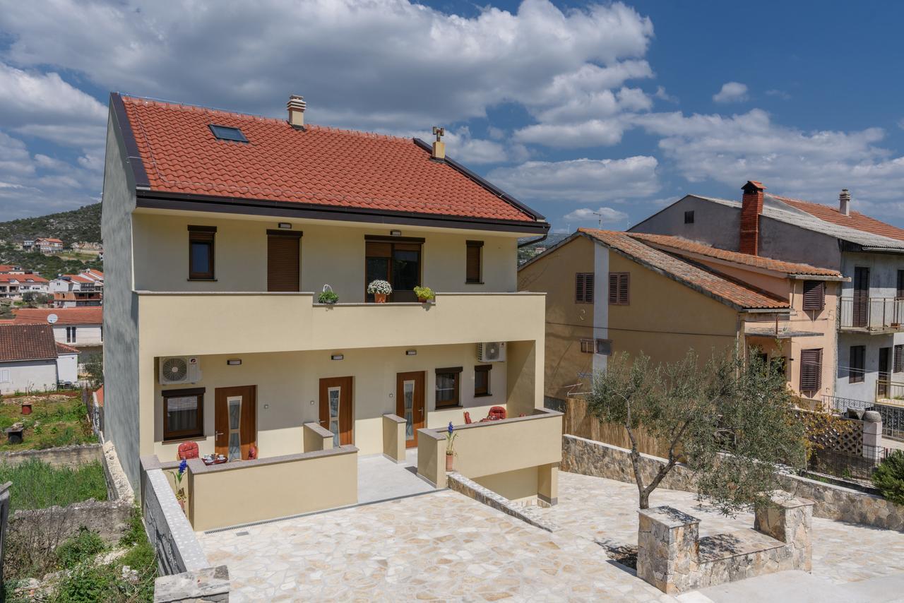 Apartmani Marko I Ana Marina Dış mekan fotoğraf
