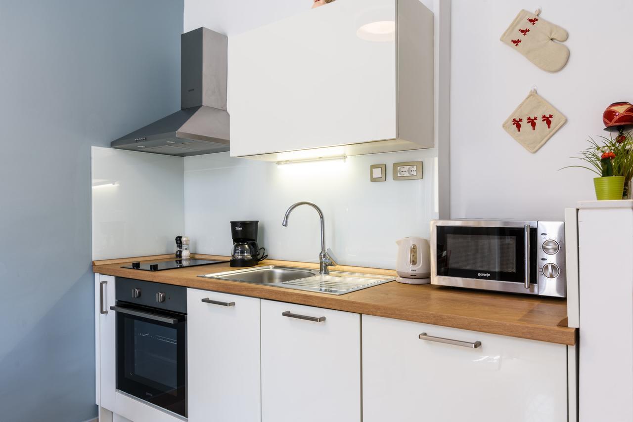 Apartmani Marko I Ana Marina Dış mekan fotoğraf