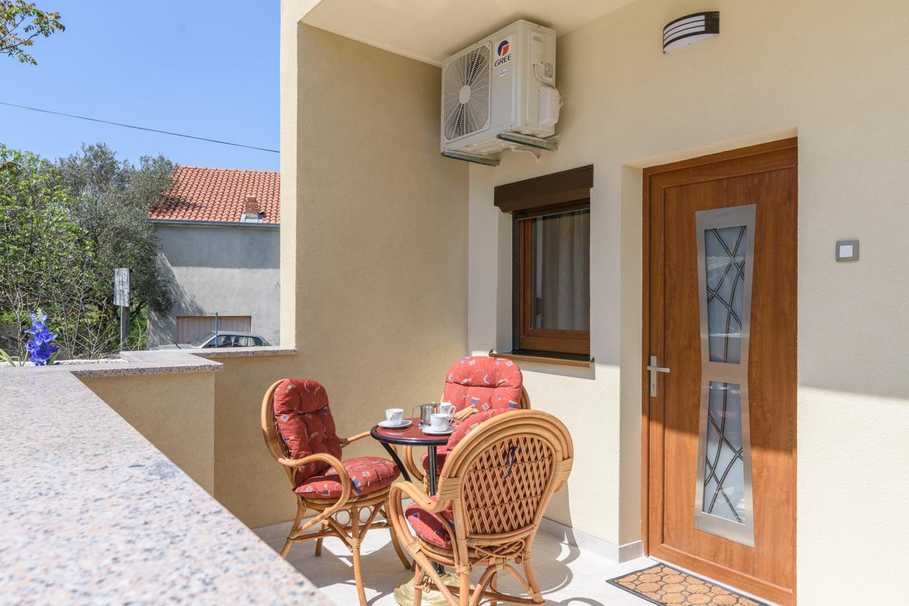 Apartmani Marko I Ana Marina Dış mekan fotoğraf