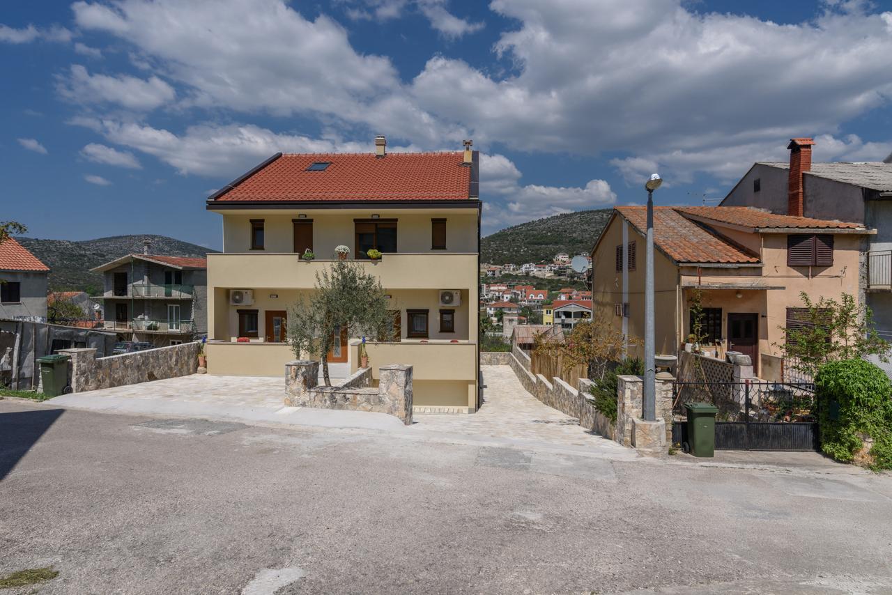 Apartmani Marko I Ana Marina Dış mekan fotoğraf